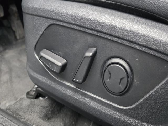 9d81dc4cf2d21a950a0a47ea0cc37575.jpeg