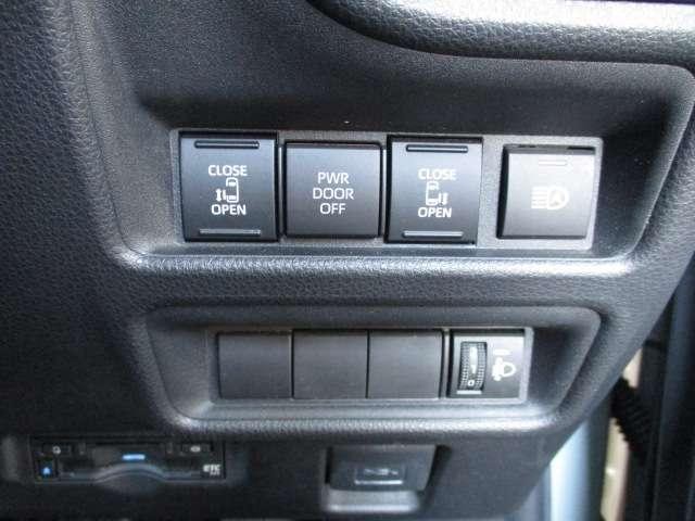 0100060A20261012E00111.jpg