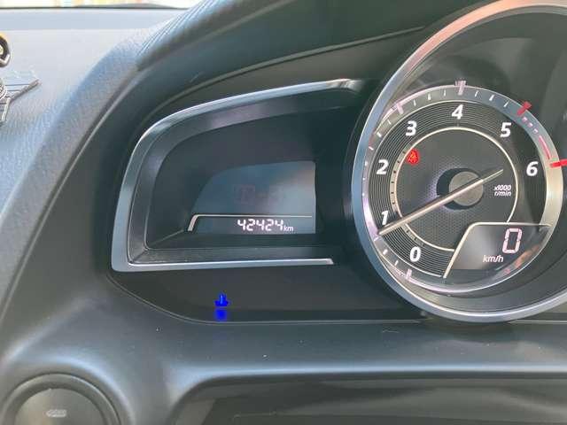 22036273_carP_l_20.jpg