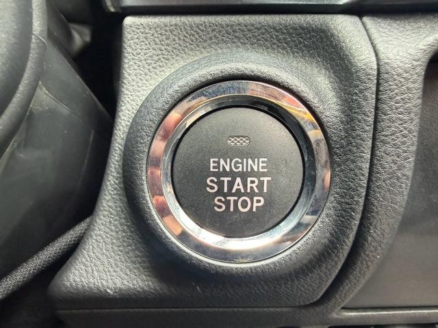 0900921A30261013W00113.jpg