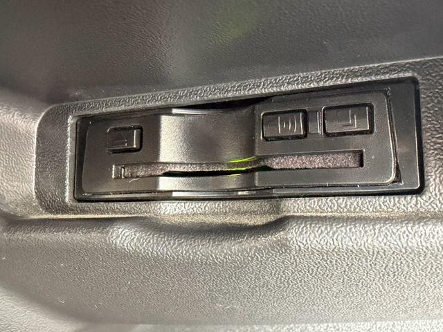 0500061A20261008K00310.jpg