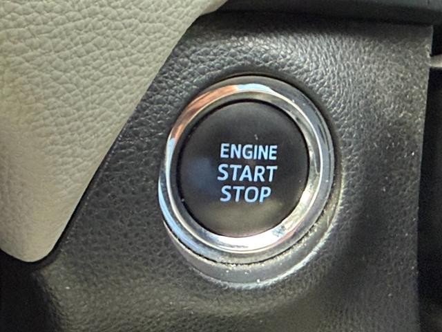 0541528A30261013W00215.jpg