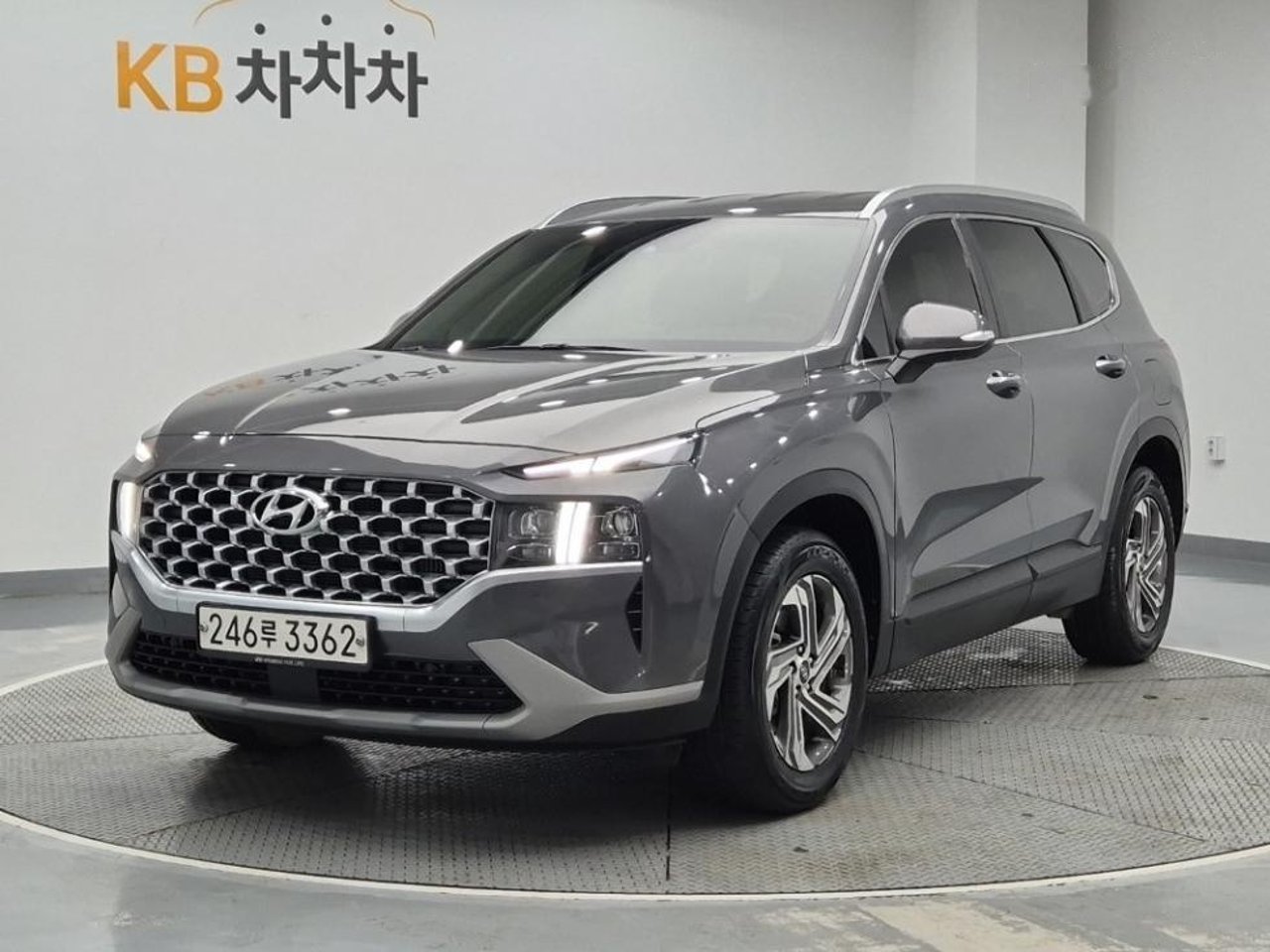 2020 Hyundai Santa, photo 1 of 1