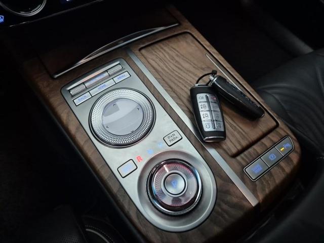 5121002879R5.jpg
