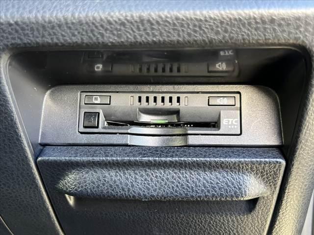 f868cc1a1e8665b150662b9f3f804582.jpg