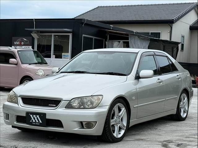 300e69257584bcf07b38890cc18156a4.jpg