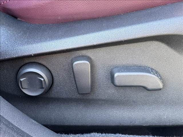 71263dd16ca9597471d1929ec7d6851e.jpg