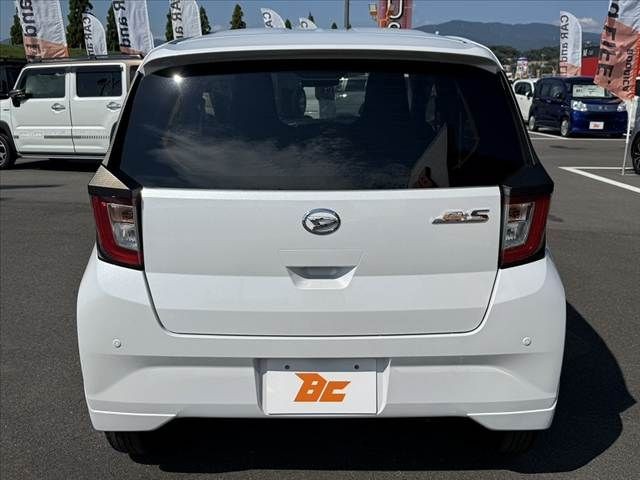 696cb9532cad49acb5cfa8efdf3f0ebe.jpg