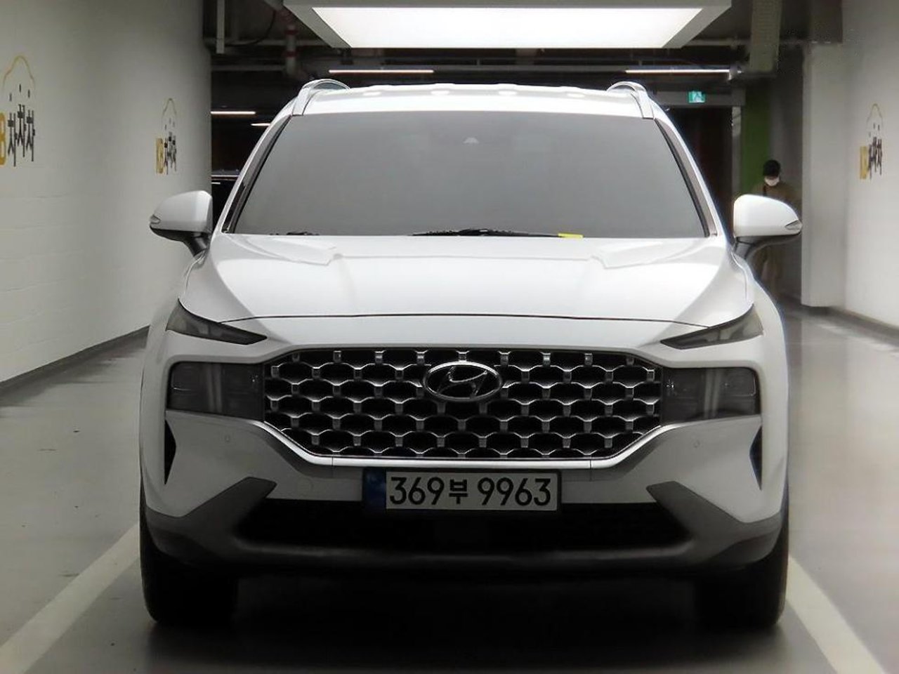 2020 Hyundai Santa, photo 1 of 1