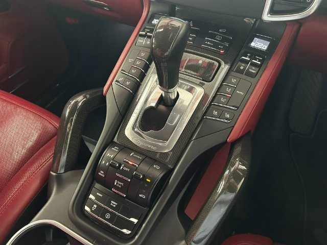fd3d9c3583f3b52c7aaf57b0ac40f784.jpg