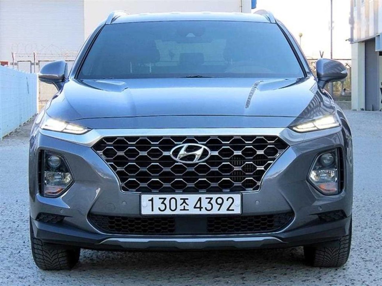 2019 Hyundai Santa, photo 1 of 1