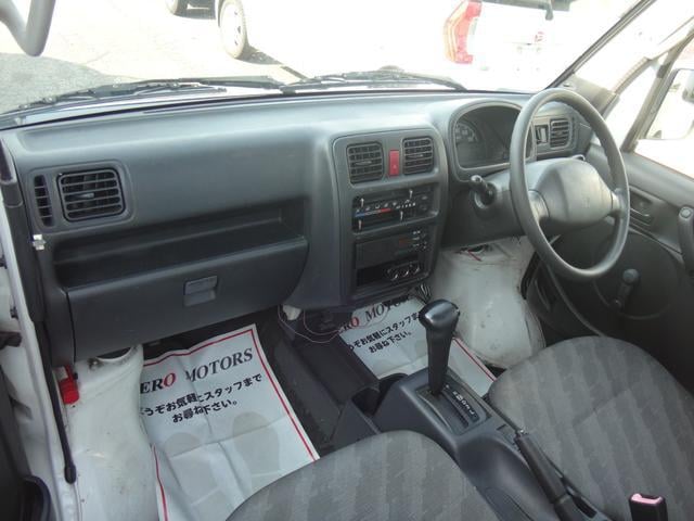 0509025A30250627W00304.jpg