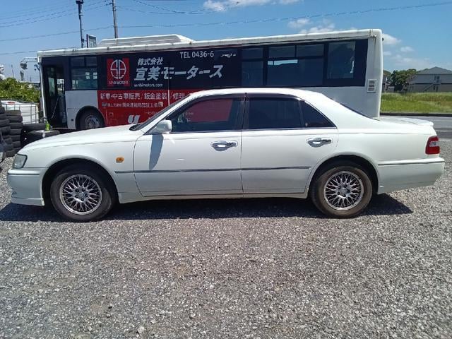 0504301A30250726W00104.jpg