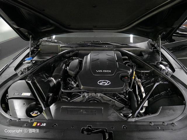 1051501818R5.jpg