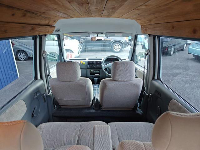 0704866A30260312W00119.jpg
