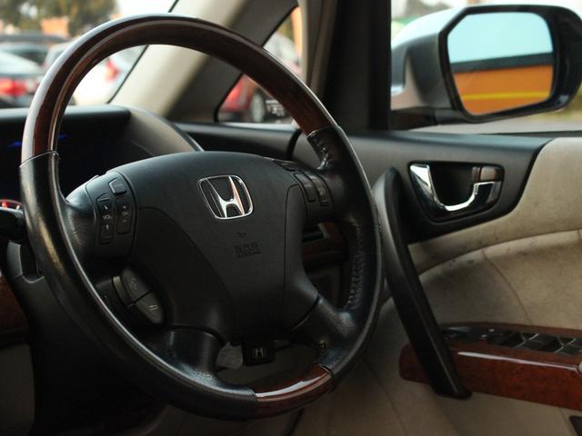 0520029A30260121W00112.jpg