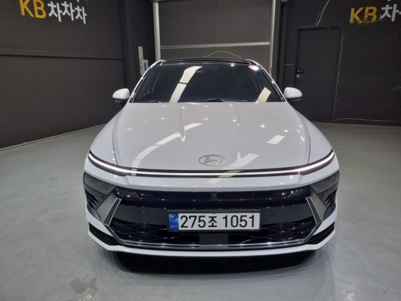 2023 Hyundai Sonata, photo 1 of 1