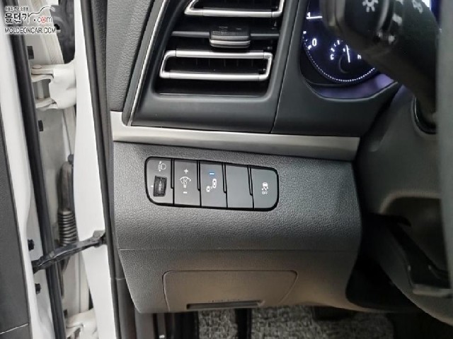 e5a3de163a743ae8660c6ef114aefab9.jpeg