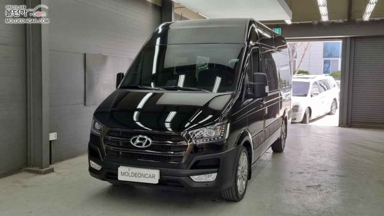 2020 Hyundai Solati, photo 1 of 1