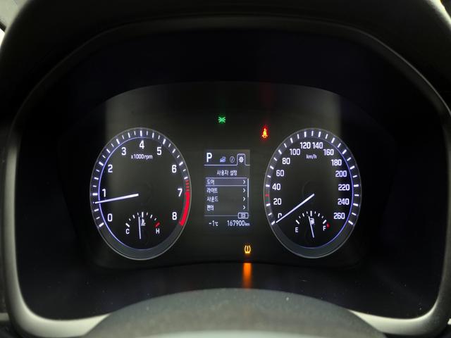 1f65216ff18b66e560abdaa04d4d05f2.jpeg