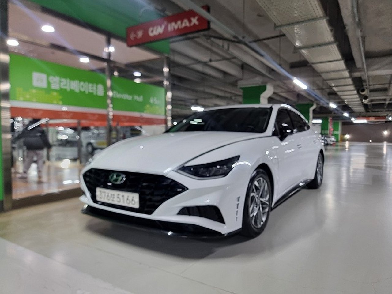 2022 Hyundai Sonata, photo 1 of 1