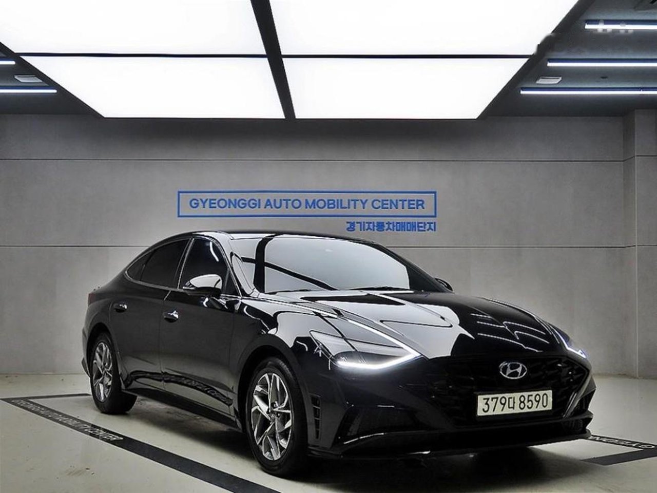 2022 Hyundai Sonata, photo 1 of 1