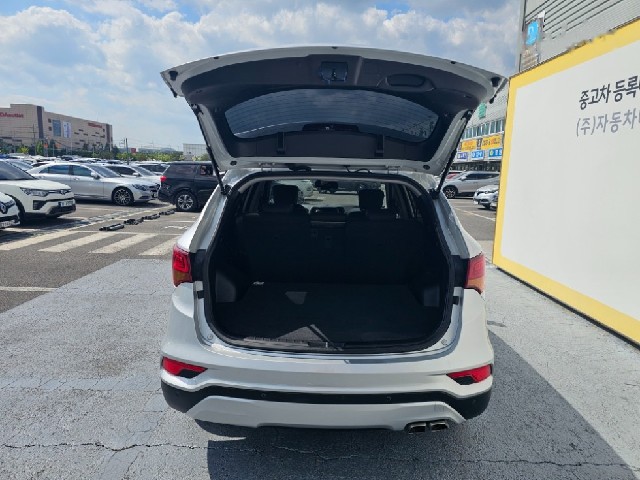 9c41141ce820b8837ba9a1a6fca53410.jpeg