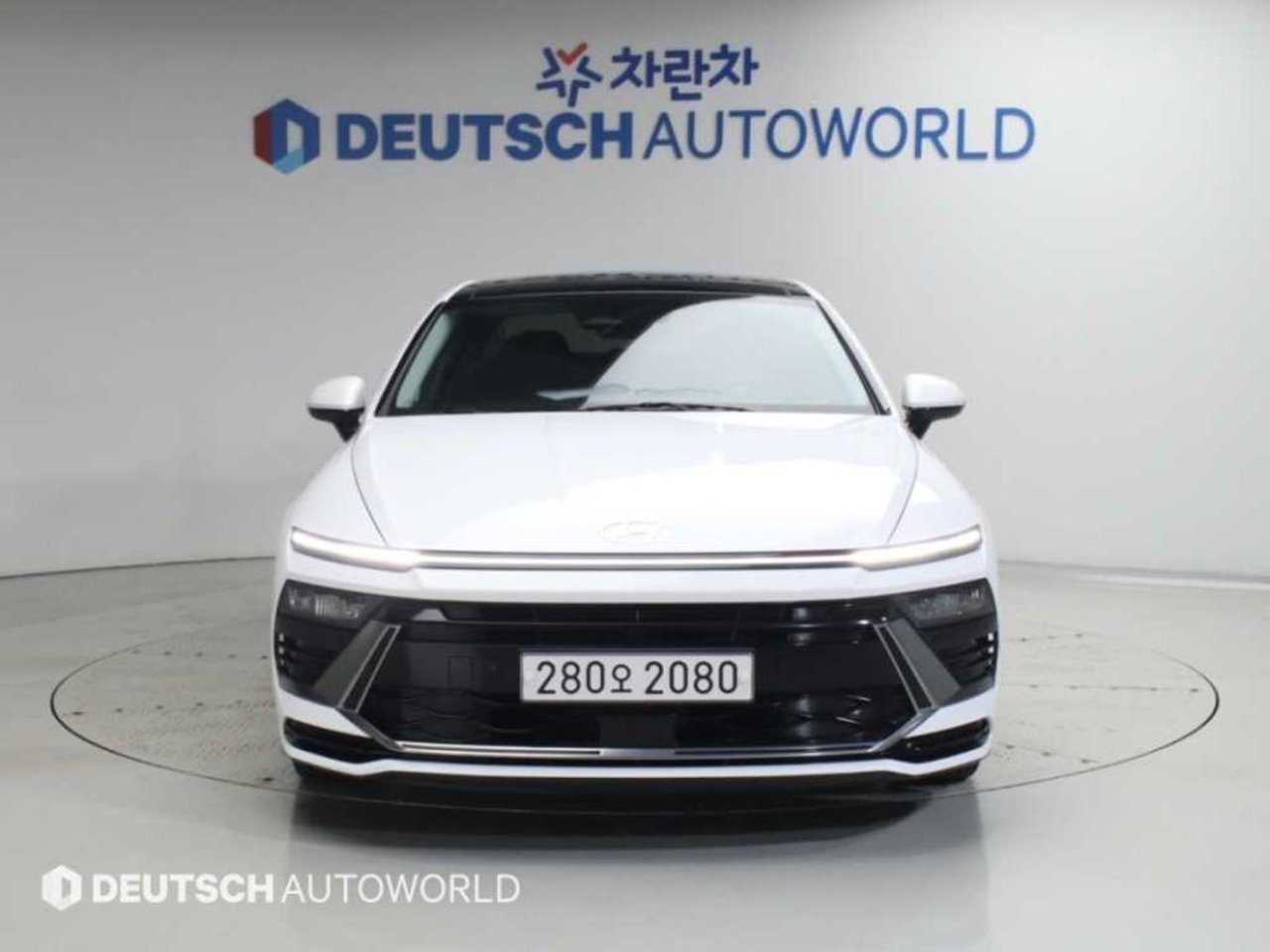 2023 Hyundai Sonata, photo 1 of 1