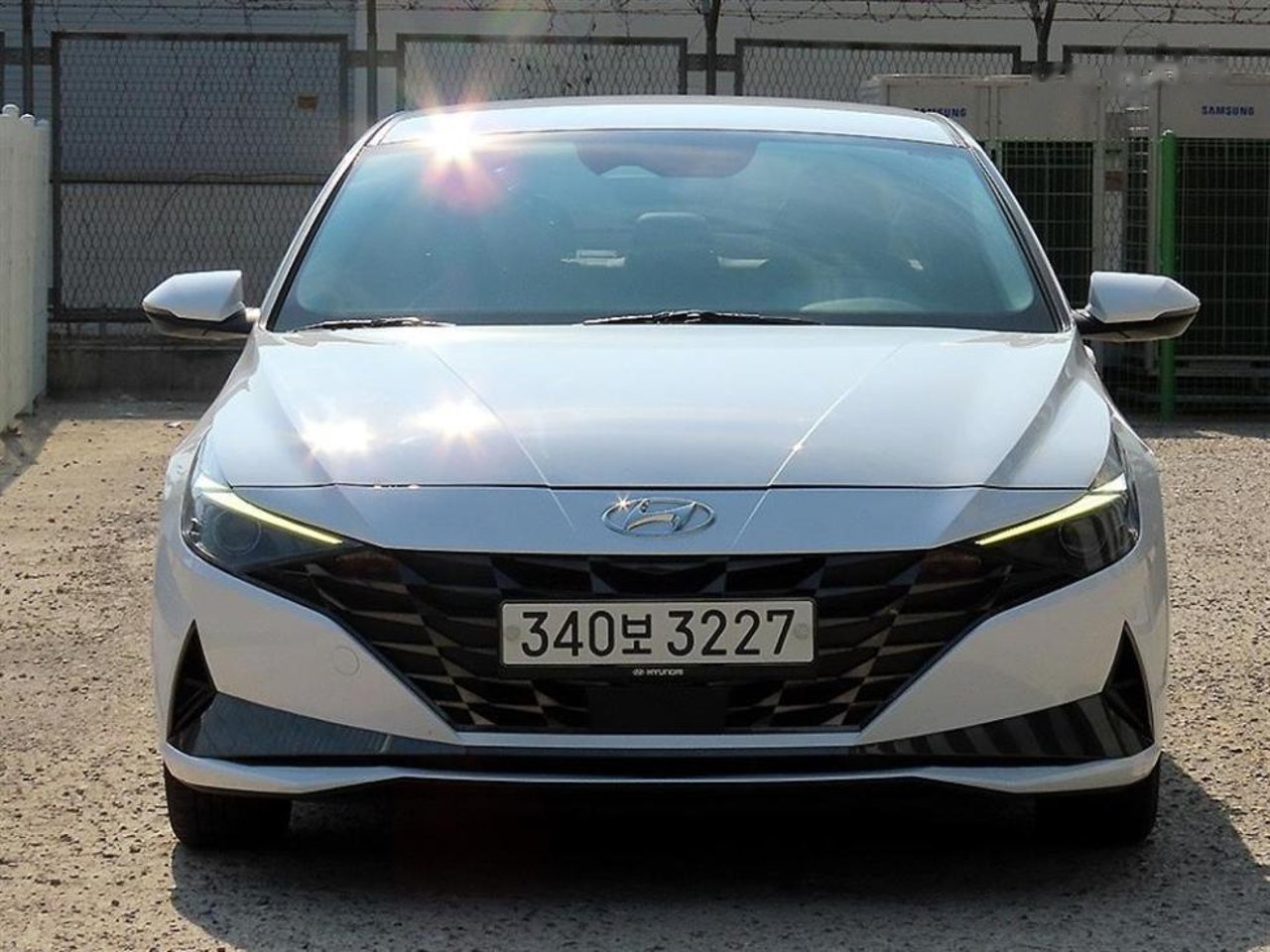 2021 Hyundai Avante, photo 1 of 1