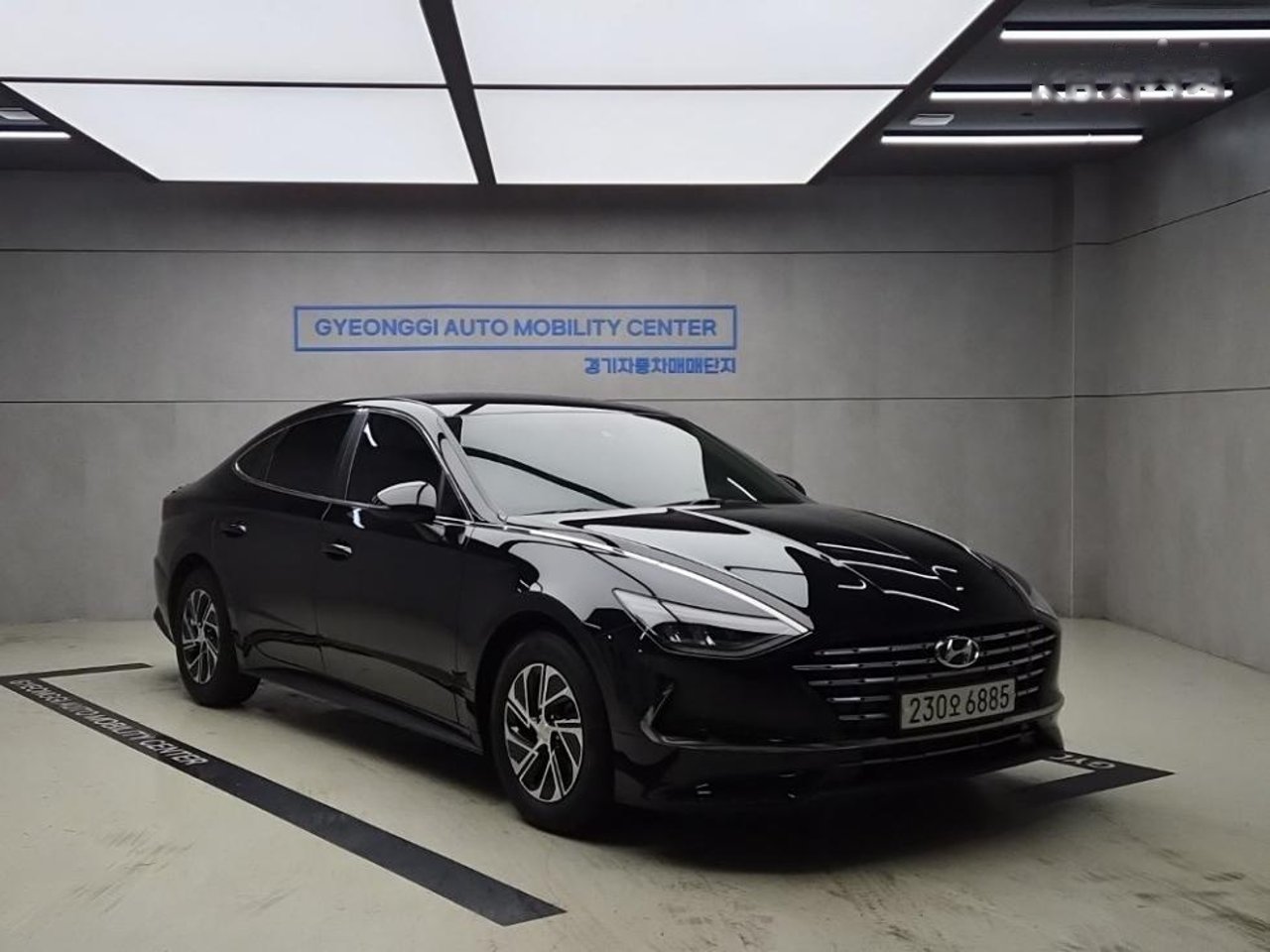 2022 Hyundai Sonata, photo 1 of 1
