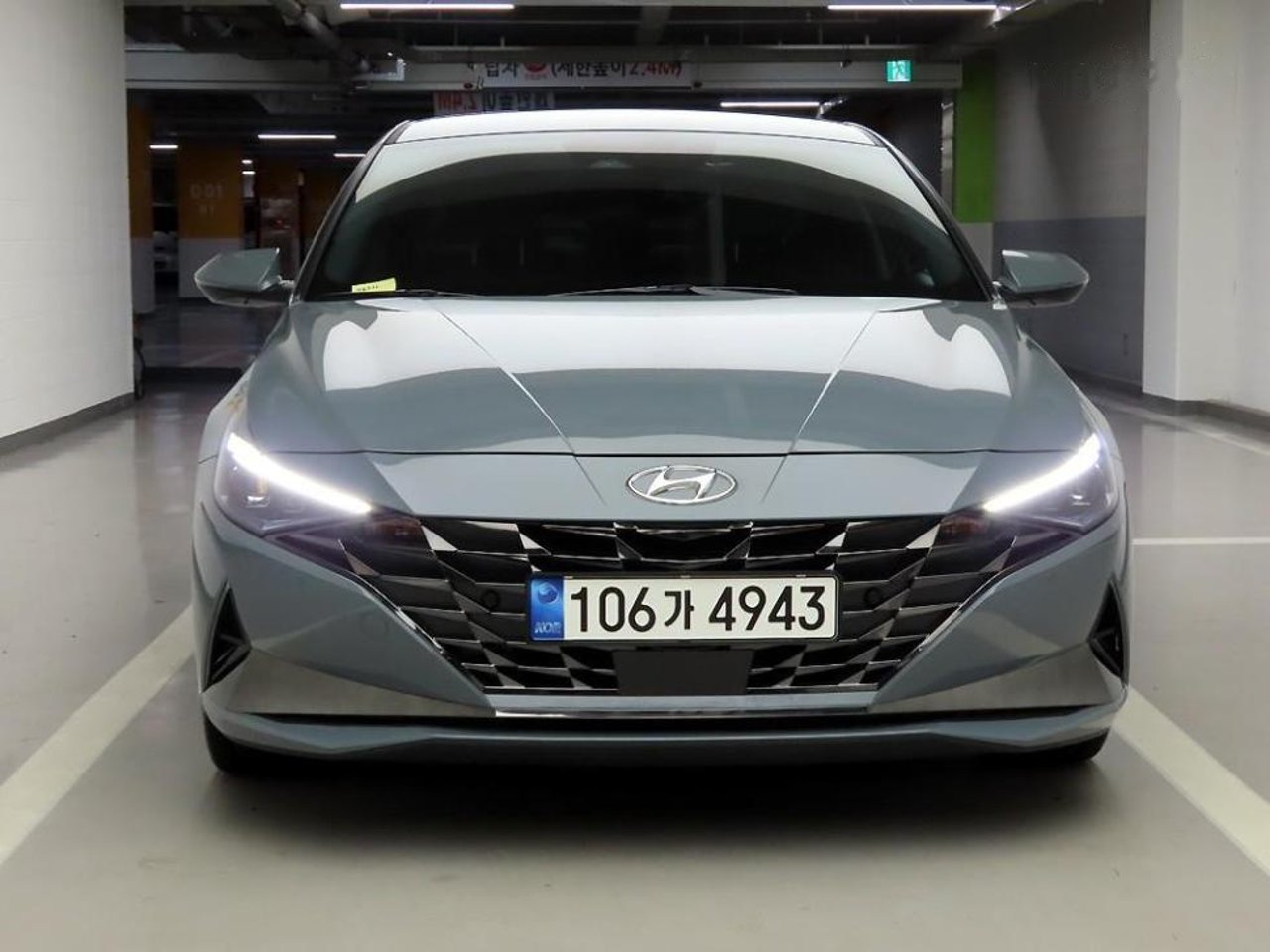 2021 Hyundai Avante, photo 1 of 1