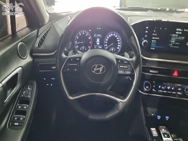 7cf30bafffa8b5bdacf427f2621ec418.jpeg