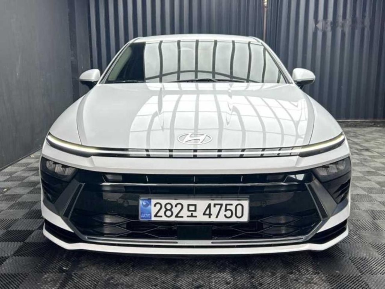 2023 Hyundai Sonata, photo 1 of 1