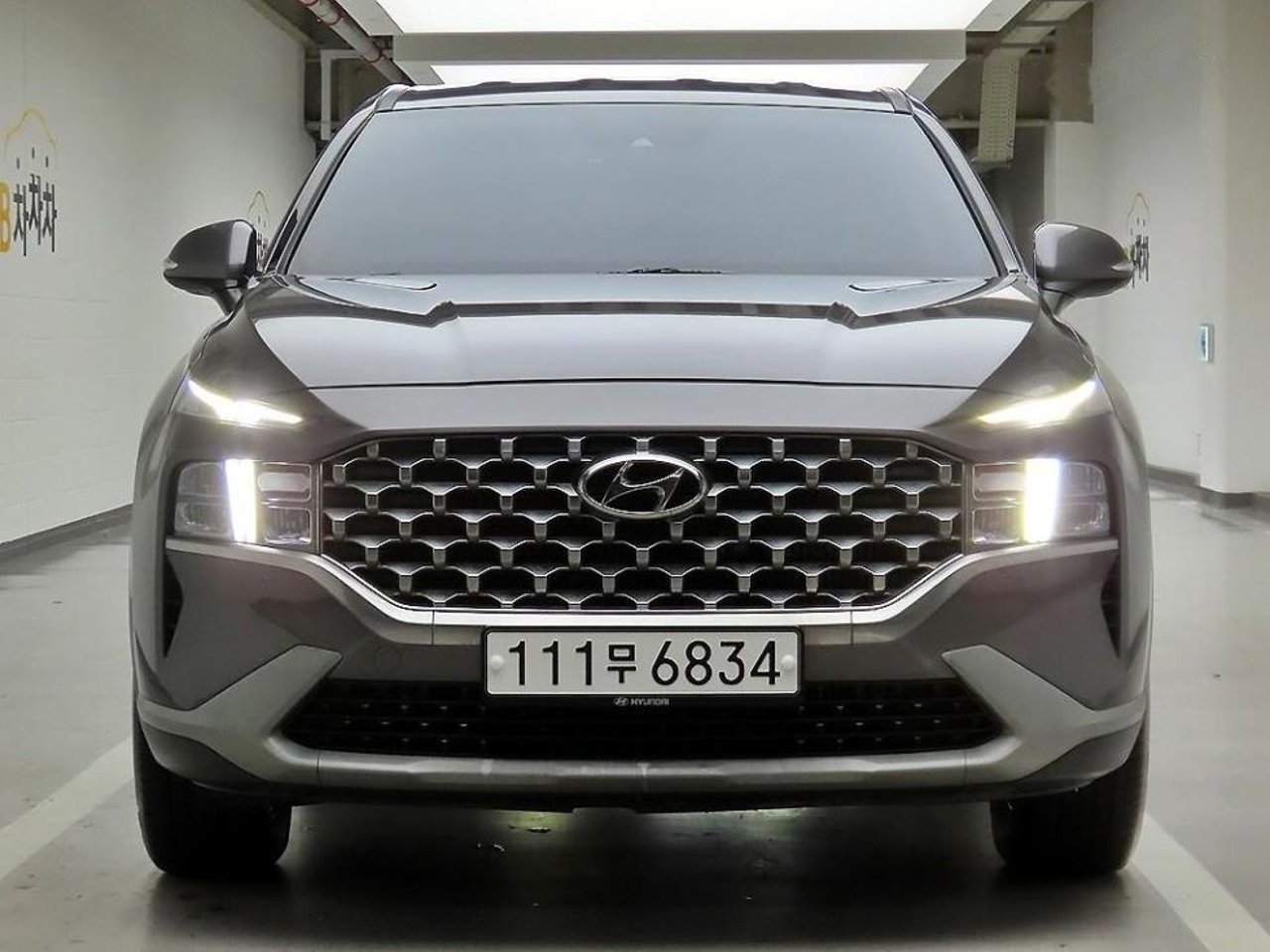 2022 Hyundai Santa, photo 1 of 1