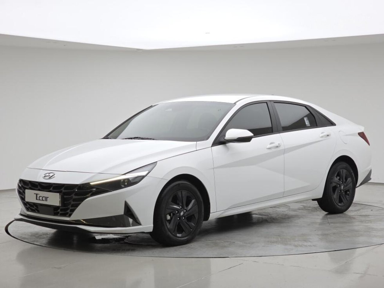 2023 Hyundai Avante, photo 1 of 1