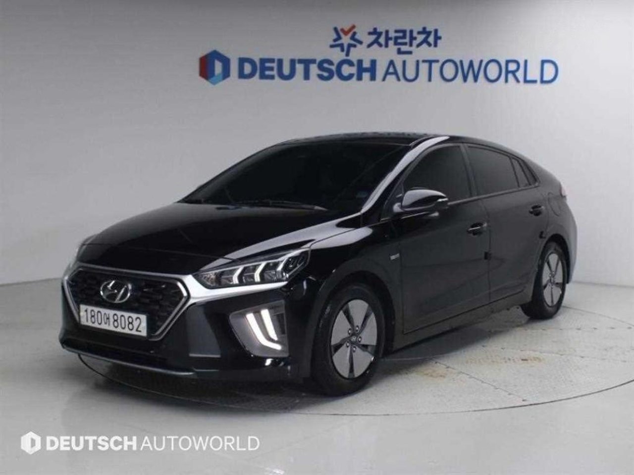 2019 Hyundai Ioniq, photo 1 of 1