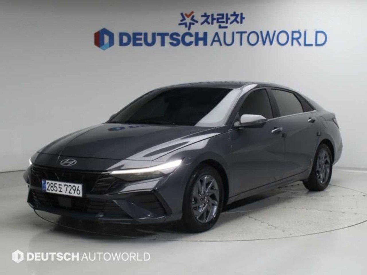 2023 Hyundai Avante, photo 1 of 1
