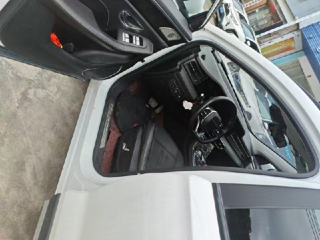 92cc3958bcaae878eeb57e35d825fc50.jpeg
