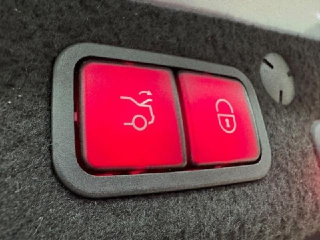 387b8492e200bacb6ed130e93267b970.jpeg
