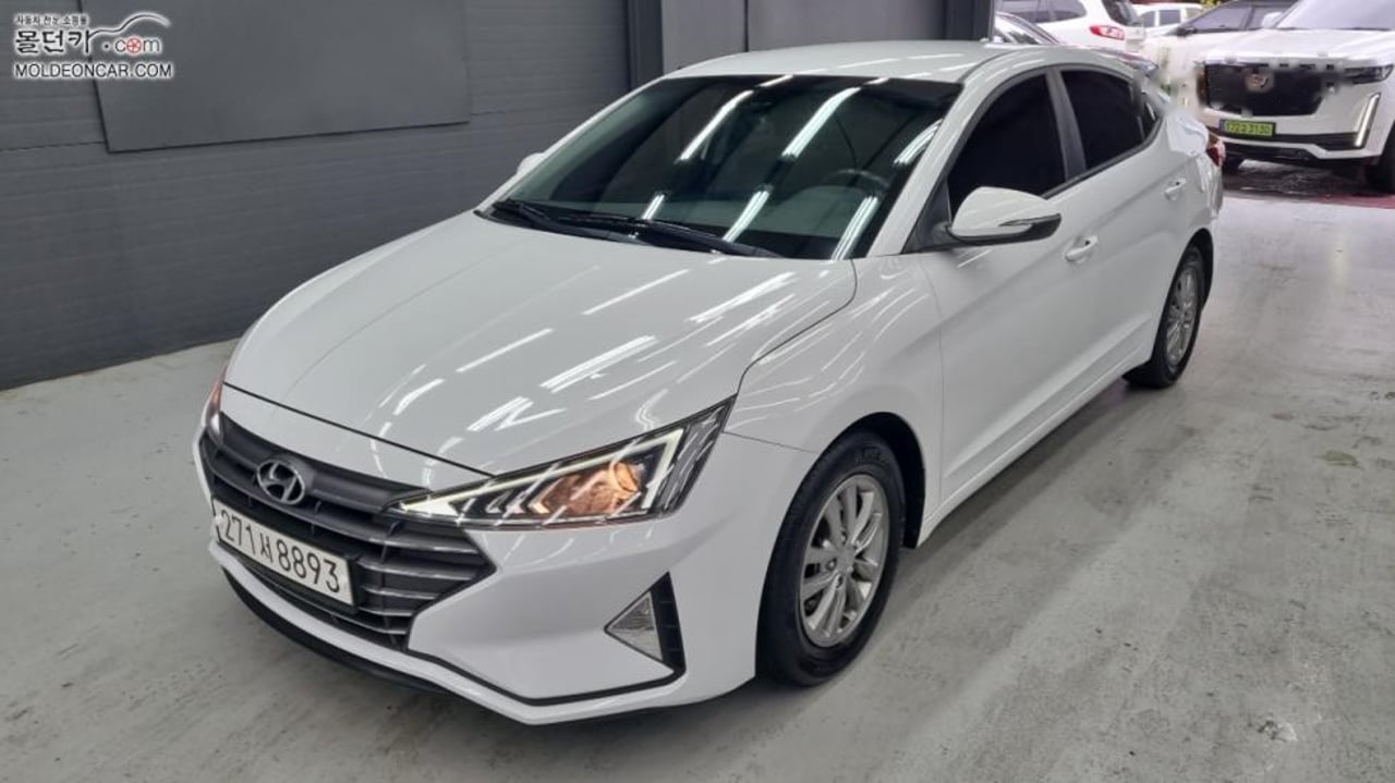 2019 Hyundai Avante, photo 1 of 1