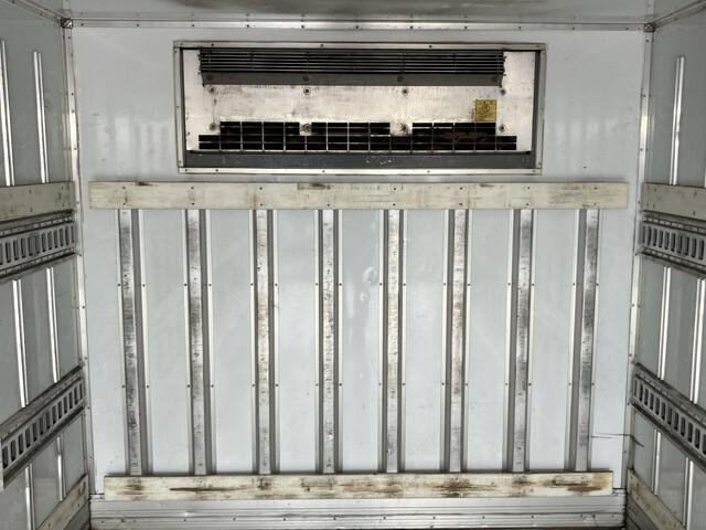 88353_16.jpg