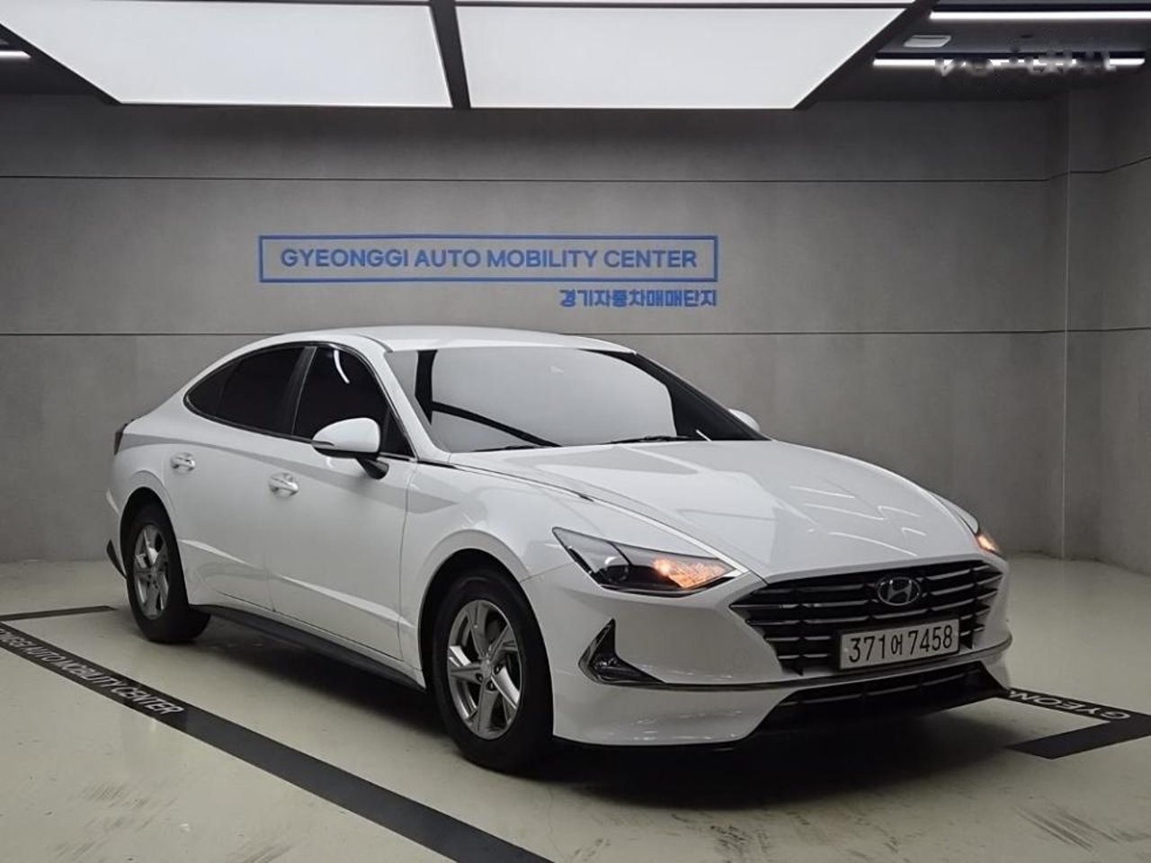 2019 Hyundai Sonata, photo 1 of 1