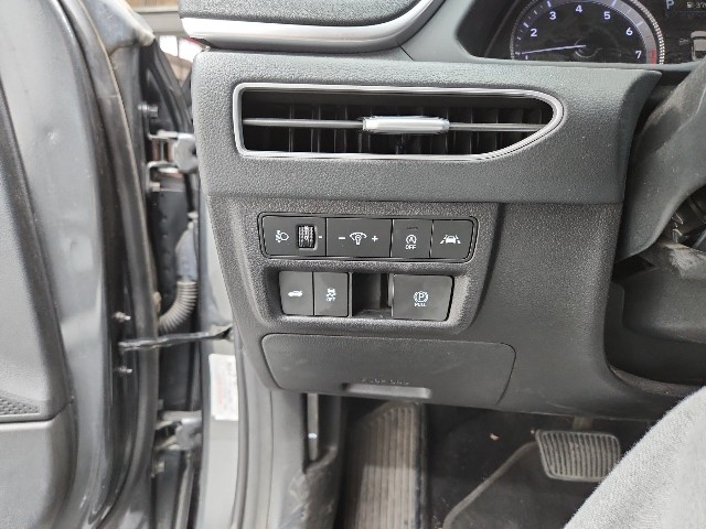lotterental_100539243_4j6ZG_2.jpg