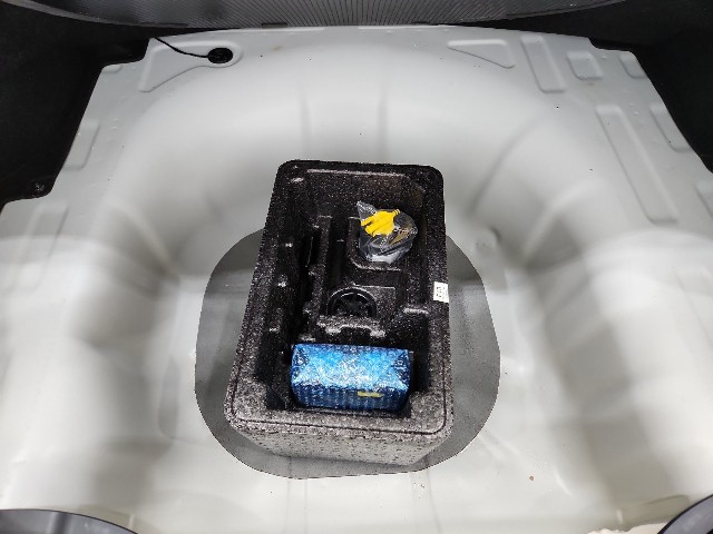 lotterental_100159186_ec0n3_8.jpg
