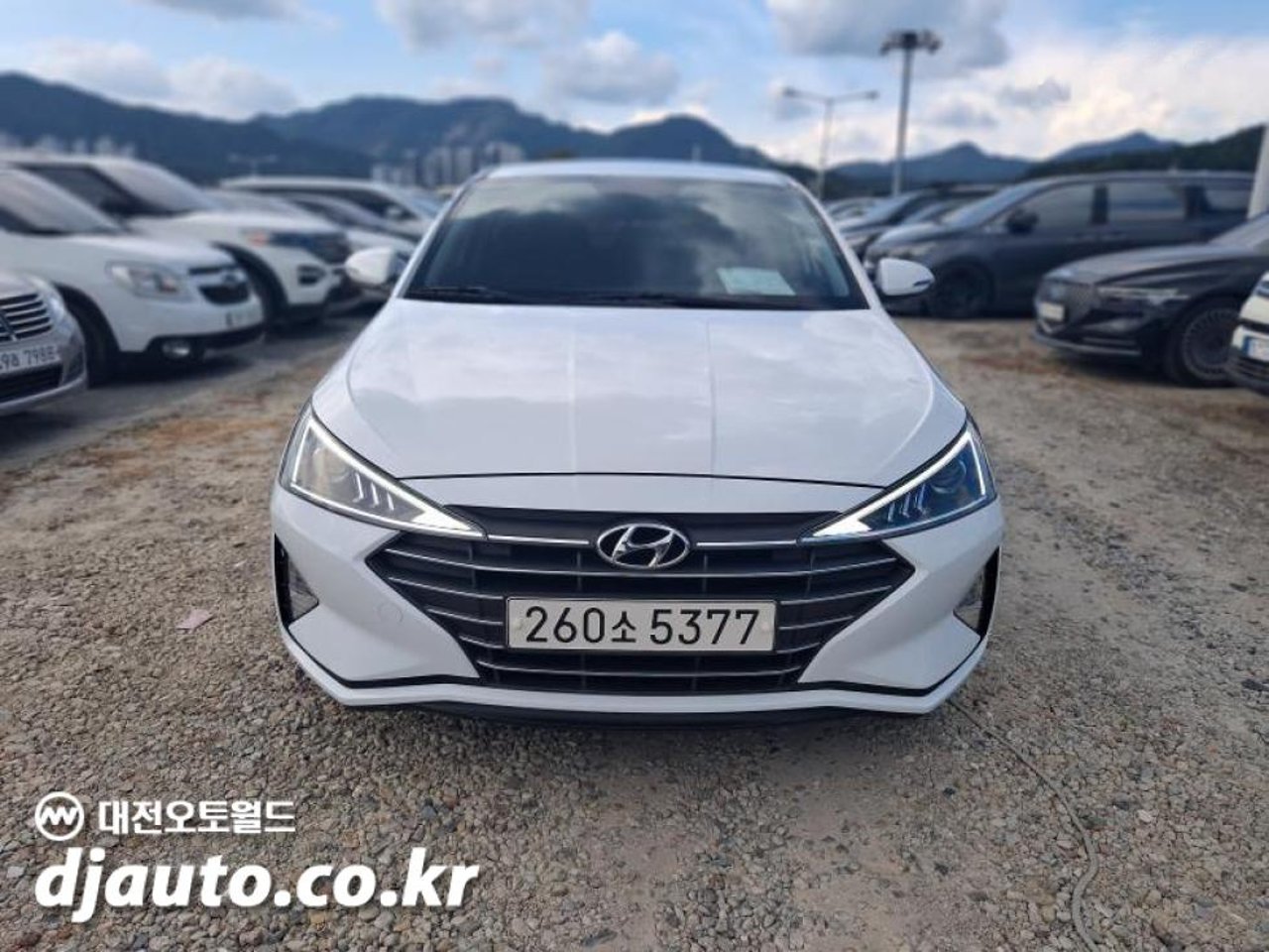 2019 Hyundai Avante, photo 1 of 1