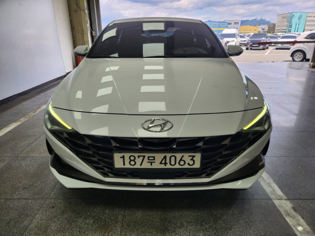 2021 Hyundai Avante, photo 1 of 1