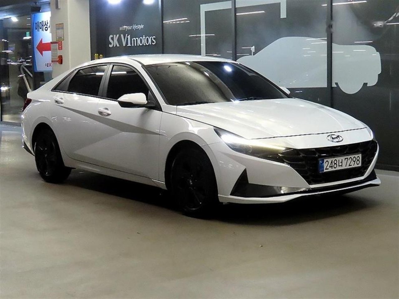 2022 Hyundai Avante, photo 1 of 1