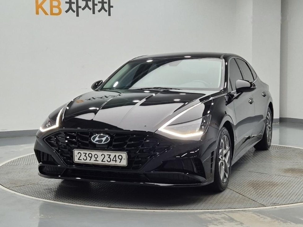 2021 Hyundai Sonata, photo 1 of 1