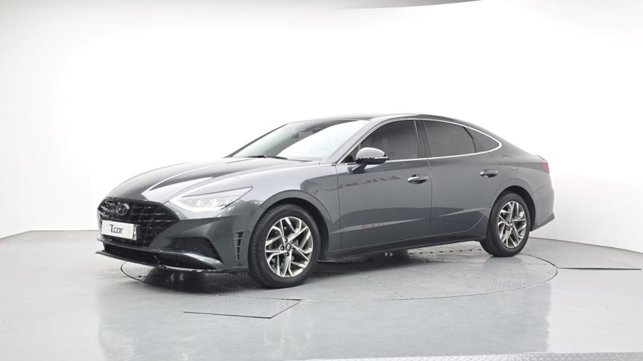 2022 Hyundai Sonata, photo 1 of 1