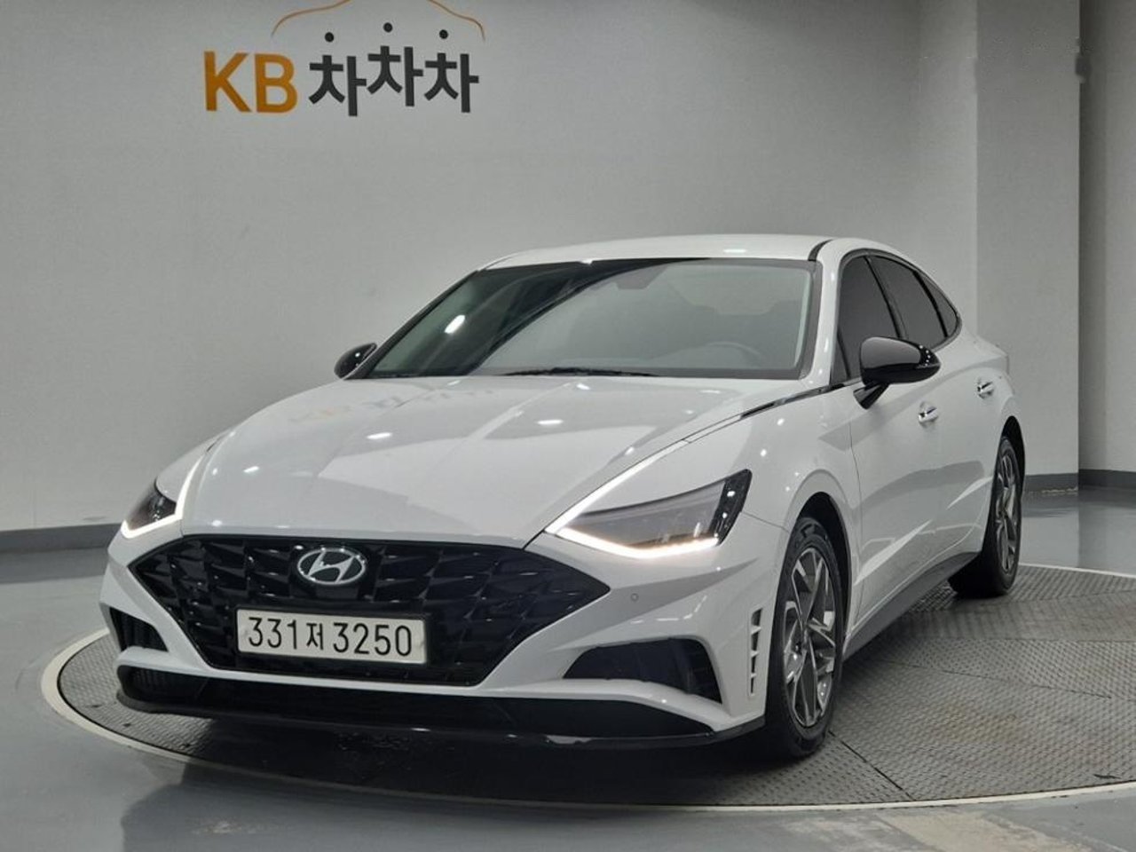 2021 Hyundai Sonata, photo 1 of 1